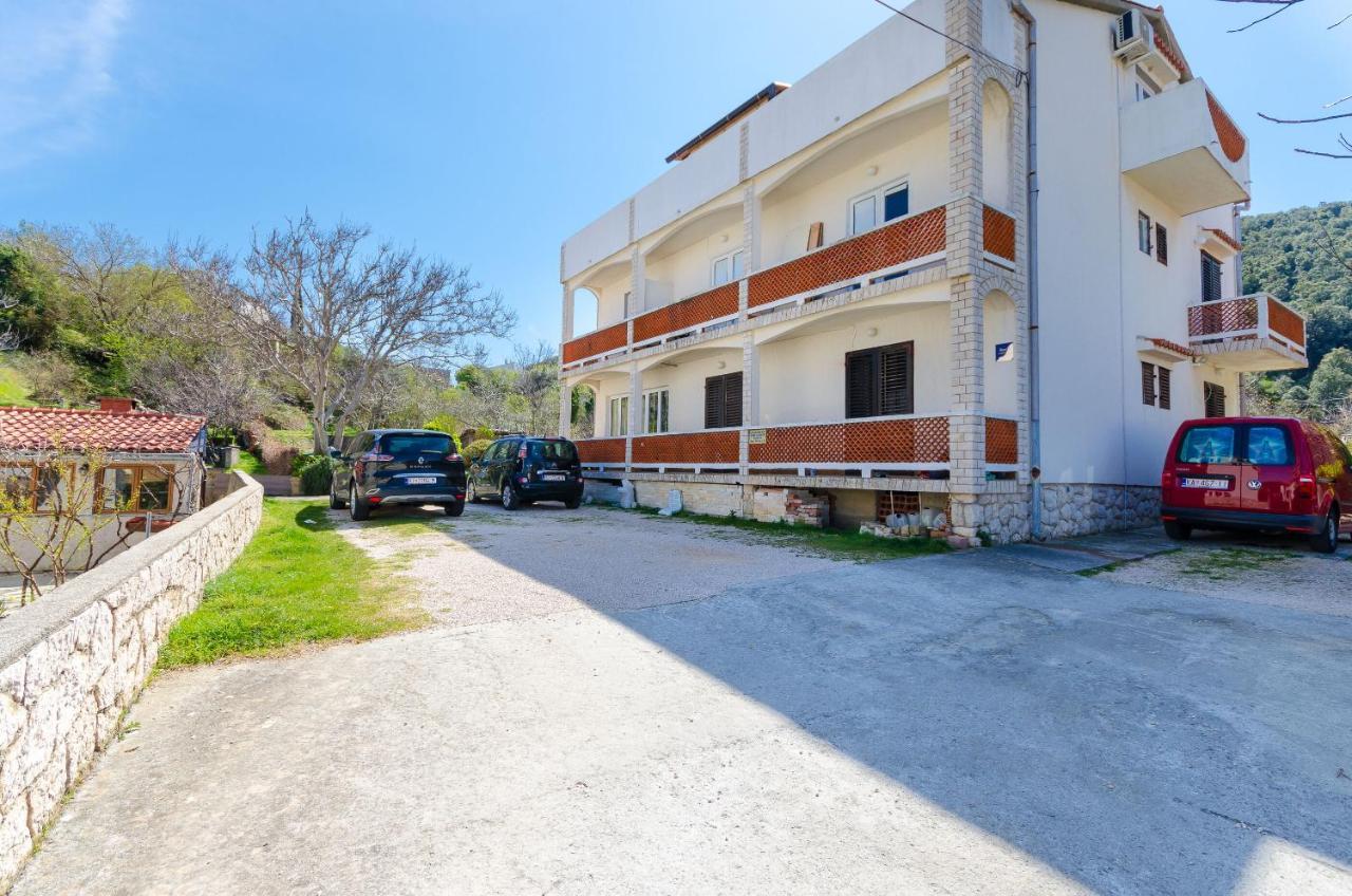 Apartments Luka Supetarska Draga Exterior foto